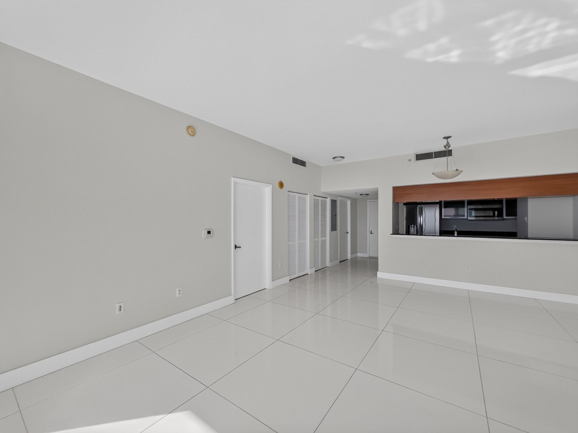 Private Listing: 1800 N Bayshore Dr #505, Miami, FL 33132 | 1800 Club 2 Bedroom Bay View Condo - Miami luxury real estate