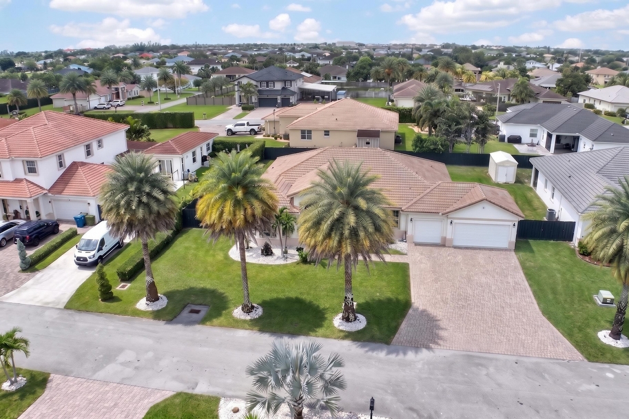 OPEN HOUSE SAT 6-20-2026 12922 SW 221 ST MIAMI, FL 33170 - Miami luxury real estate
