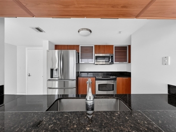 Private Listing: 1800 N Bayshore Dr #505, Miami, FL 33132 | 1800 Club 2 Bedroom Bay View Condo thumbnail