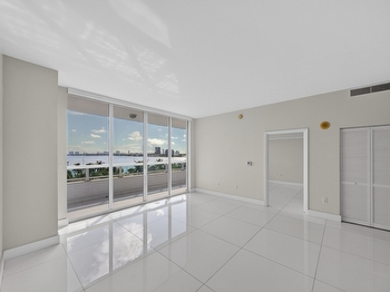 Private Listing: 1800 N Bayshore Dr #505, Miami, FL 33132 | 1800 Club 2 Bedroom Bay View Condo thumbnail
