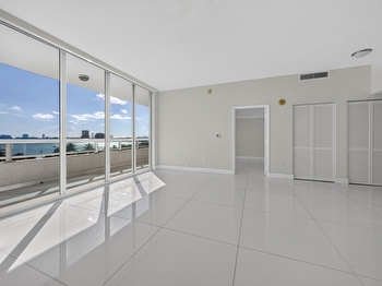 Private Listing: 1800 N Bayshore Dr #505, Miami, FL 33132 | 1800 Club 2 Bedroom Bay View Condo thumbnail
