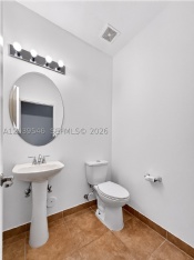 imgi 35 A12039546 P00